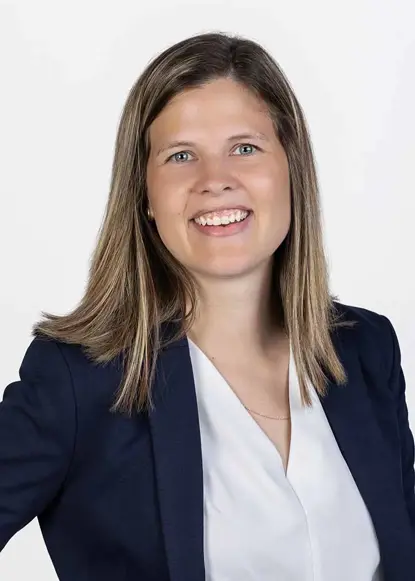 Jennifer  Oyler Photo
