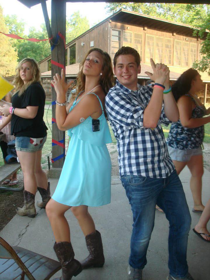 couple posing